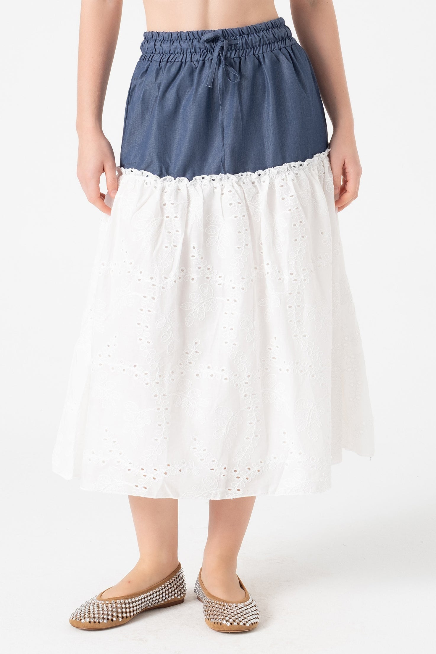 LACE-TIERED SKIRT