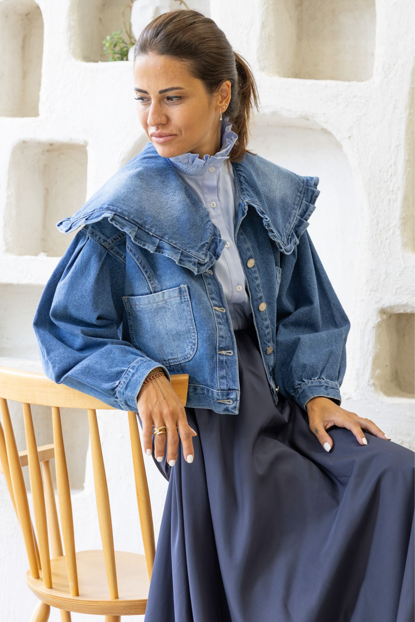 STATEMENT COLLAR DENIM JACKET