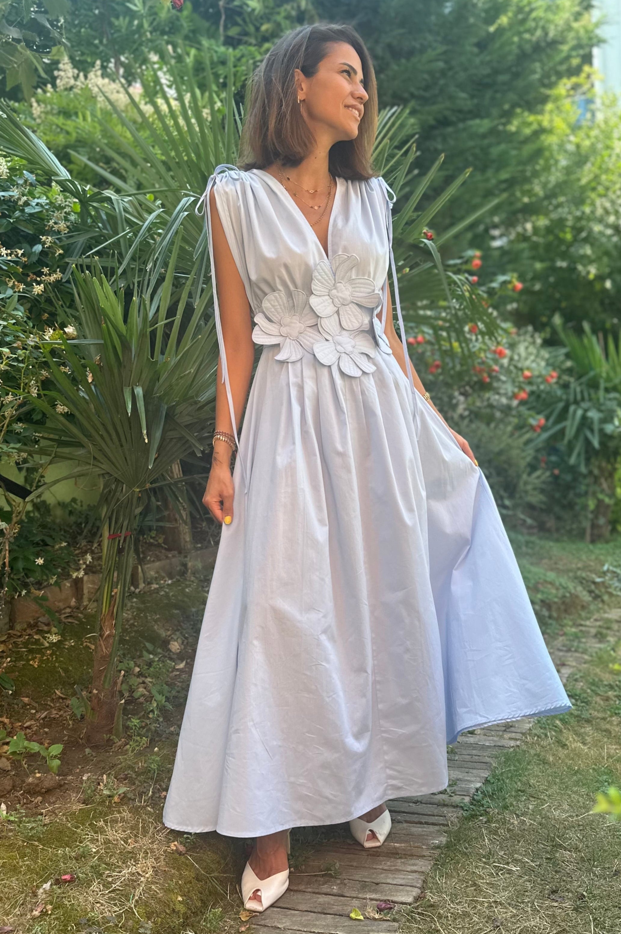 FLORAL BELT DRESS