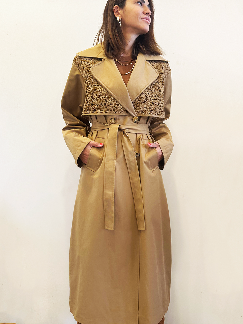 EMBROIDERED TRENCHCOAT